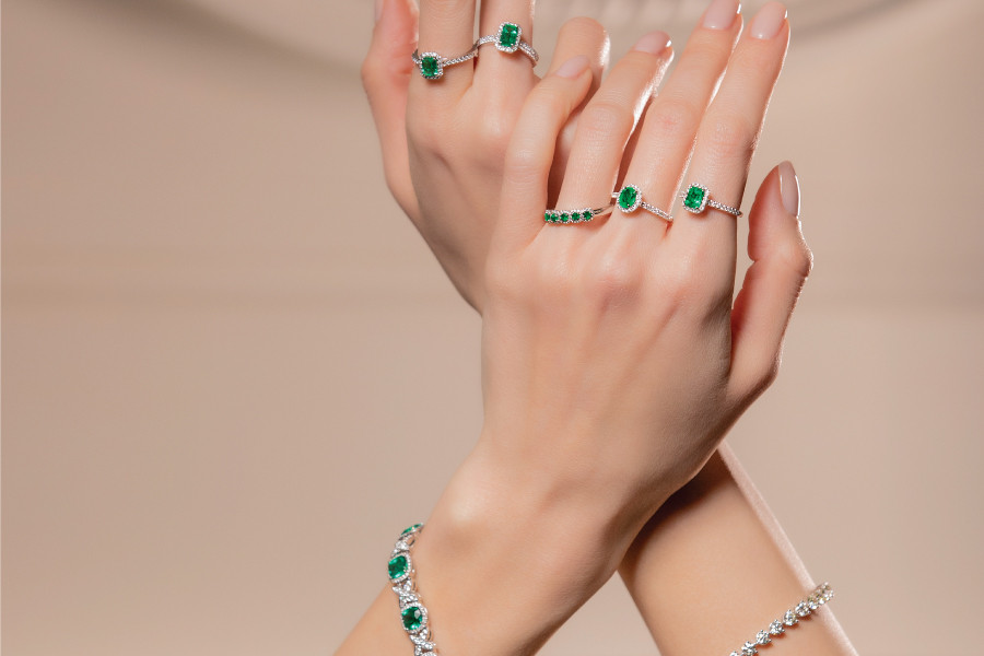 Breaking Down the Lasting Appeal of Emerald Jewelry