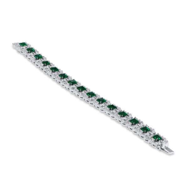 Green colombian emerald and diamond bracelet, 9.38 CT. (25.43 CT. TW), GRS2022-088211