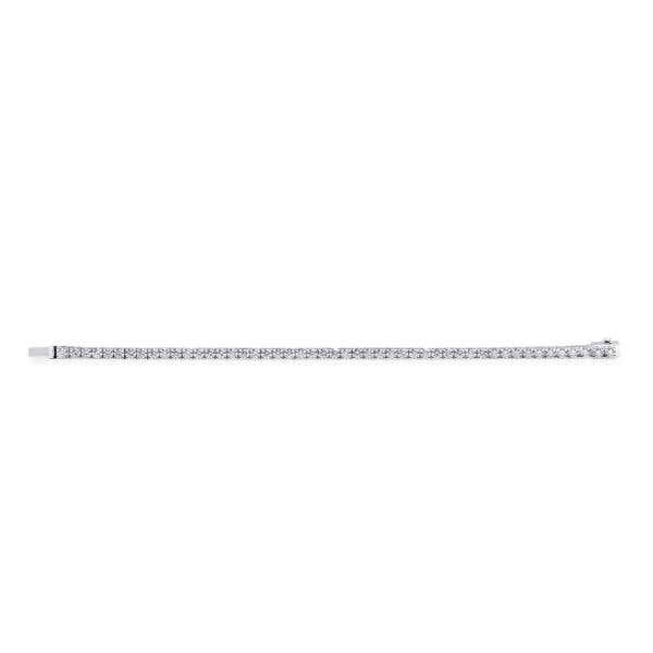 White Diamond Bracelet, 6.93 Carat, Round shape