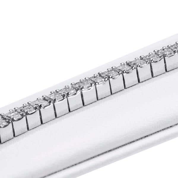 White Diamond Bracelet, 5.23 Carat, Baguette shape