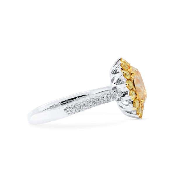 Fancy Light Yellow Diamond Ring, 1.70 Ct. (2.56 Ct. TW), Oval shape