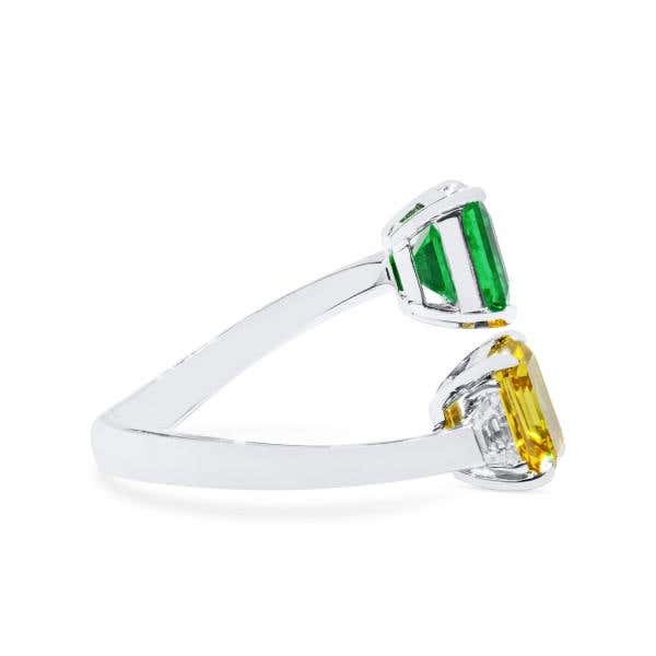Vivid Green Colombian Emerald And Yellow Diamond Ring,  4.05 Ct. (4.59 Ct. TW), GRS&GIA, JCRF01106158