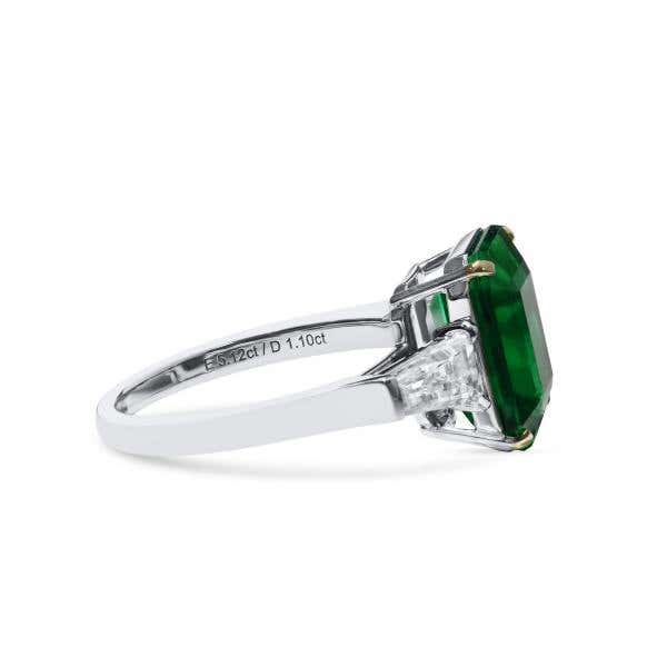 Vivid Green Emerald And Diamond Ring, 5.12 Ct. (6.22 Ct. TW), GRS2022-058014
