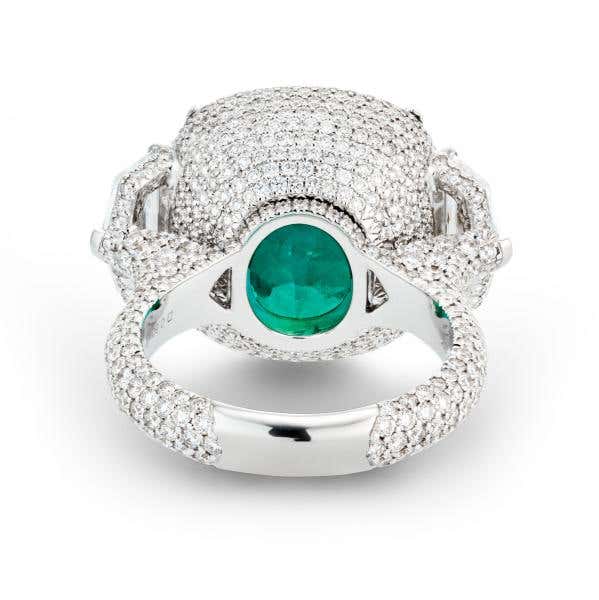 Vivid Green Colombian Emerald And Diamond Ring, 13.79 Ct. (17.04 Ct. TW), GRS2022-018576