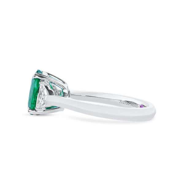 Vivid Green Emerald And Diamond Ring, 1.83 Ct. (2.27 Ct. TW), GRS2020-038649