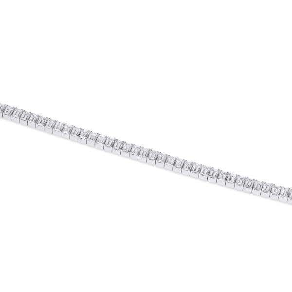 WHITE DIAMOND BRACELET, 6.47 CARAT, EMERALD SHAPE