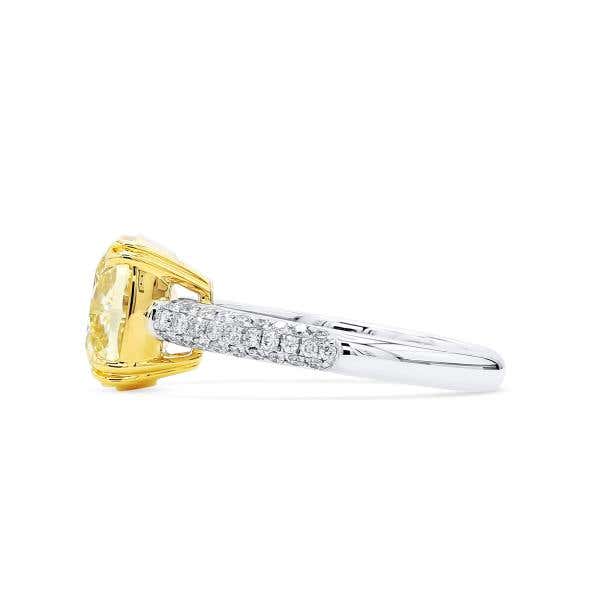 Fancy Light Yellow Diamond Ring, 4.02 Ct. (4.39 Ct. TW), Cushion shape, GIA Certified, 5222603551