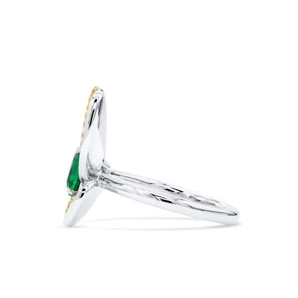 Vivid green colombian emerald and diamond ring, 1.36 CT. (2.16 CT. TW), GRS2020-128119