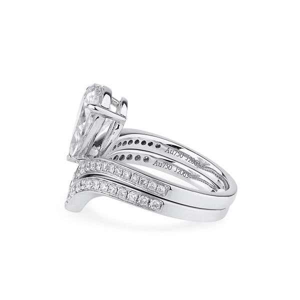 White Diamond Ring, 2.01 Ct. (2.42 Ct. TW), Pear shape, GIA Certified, 3325032391