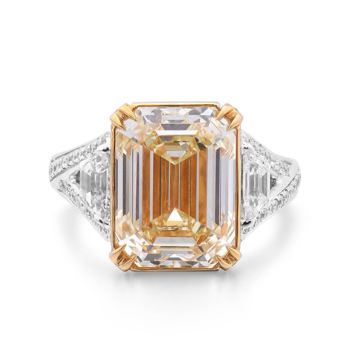 Fancy Light Yellow Diamond Ring