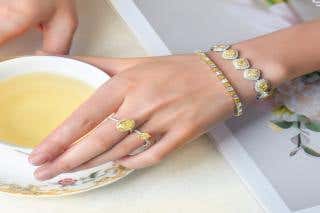 Tennis Bracelets: The Perfect Summer Jewelry Look?