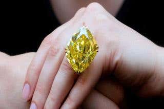 Choosing a Yellow Diamond